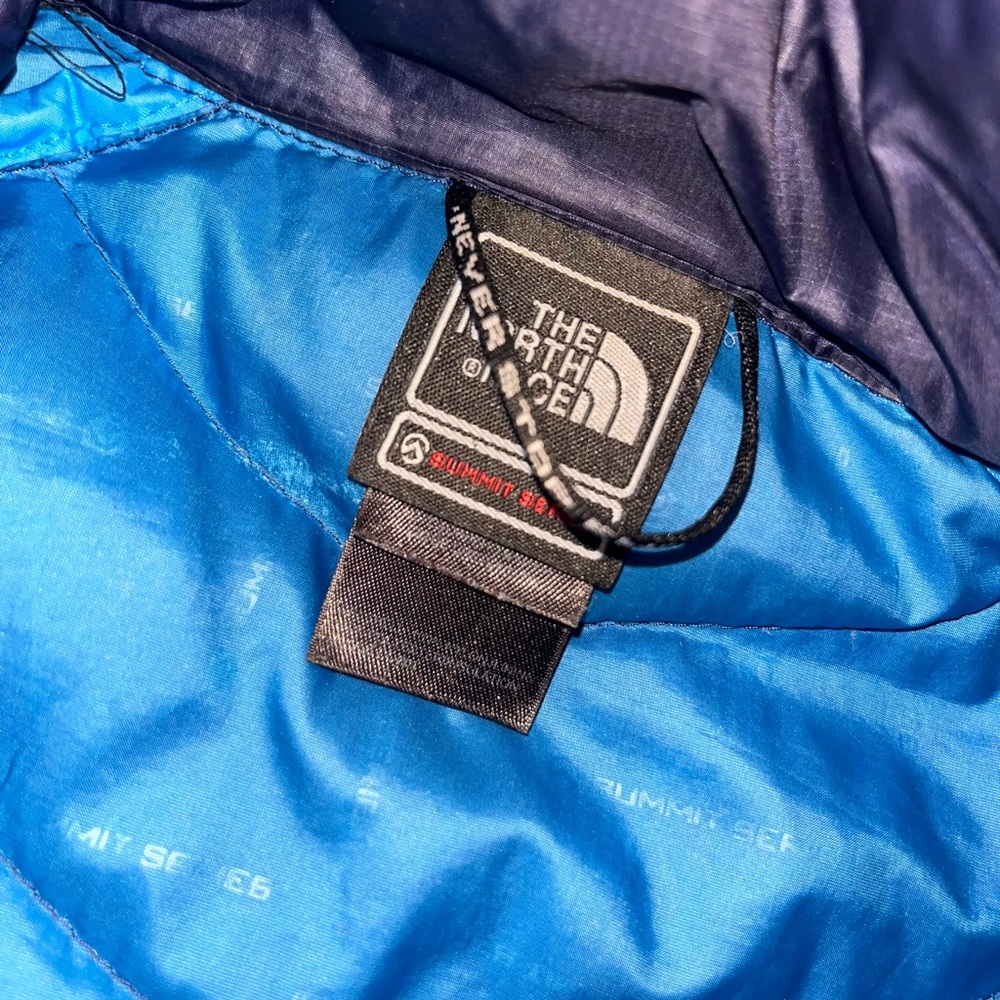 North Face 800 Summit Series Puffer - Picture 3 of 5